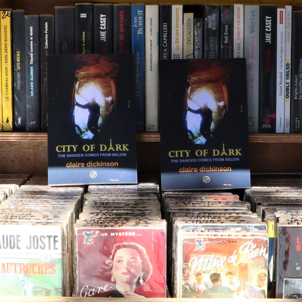 A "bouquiniste" specialised in noir